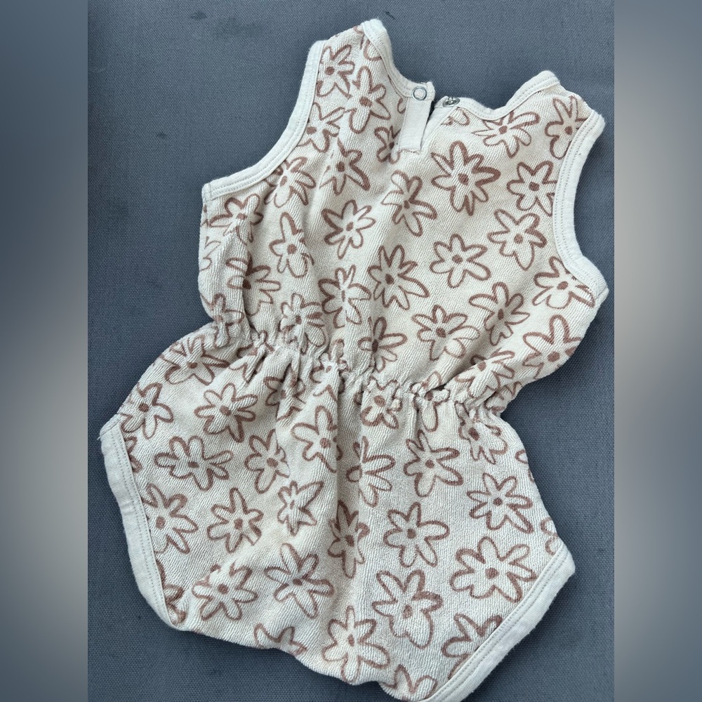 Rylee + Cru romper - Picture 7 of 8